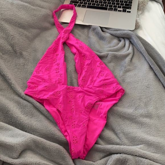 Frankies bikinis “Roma” one piece in fuchsia - Picture 2 of 4